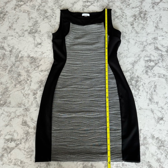 Calvin Klein Dress Black White Slimming Women's Size 8 - Picture 5 of 8